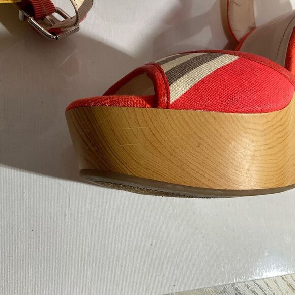 BCBG Generation Gracyn wedge heel sandals size 8.5 - Picture 8 of 12